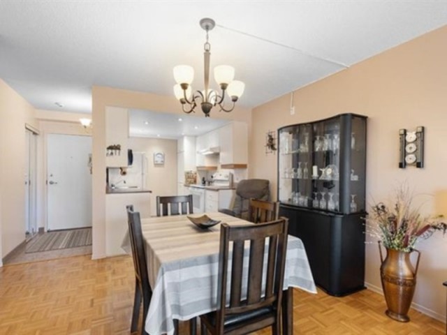Anjou Apartment 2 b. $1,780/month. Apartment for rent in Anjou