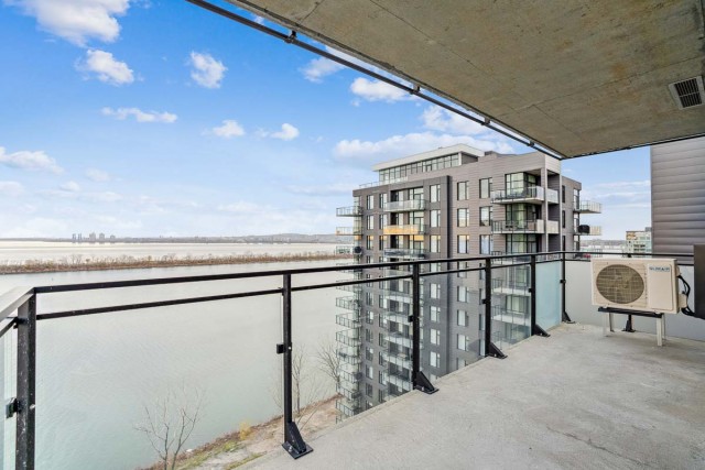 Brossard Apartment 1 b. $1,705/month. Apartment for rent in Brossard