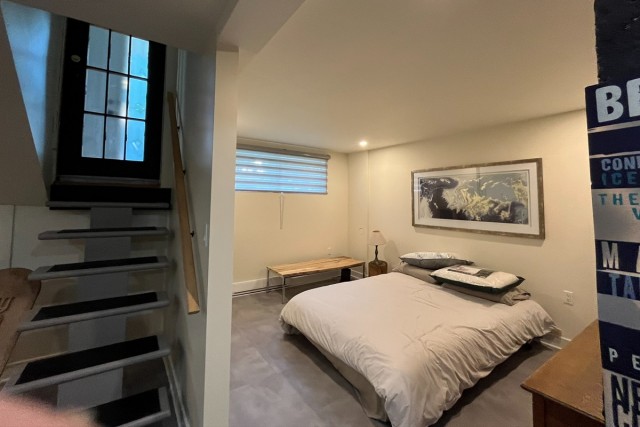  2 1/2 Côte-des-Neiges 60 $/jour. Appartement à louer Côte-des-Neiges