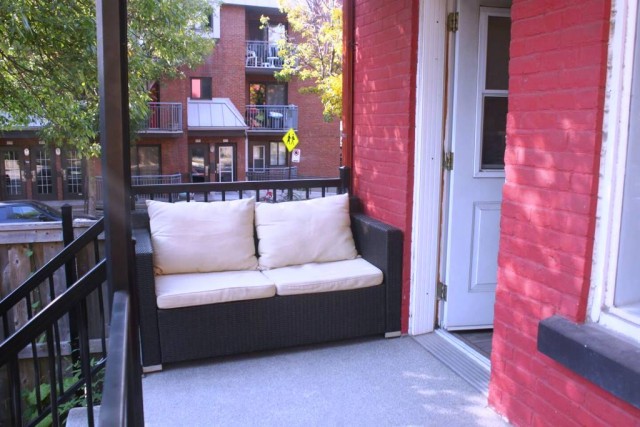 Hochelaga-Maisonneuve  1 b. $59/day. Apartment for rent in Hochelaga-Maisonneuve