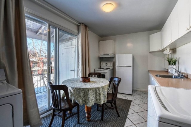 Rosemont,  Petite-Patrie  1 b. $57/day. Apartment for rent in Rosemont,  Petite-Patrie