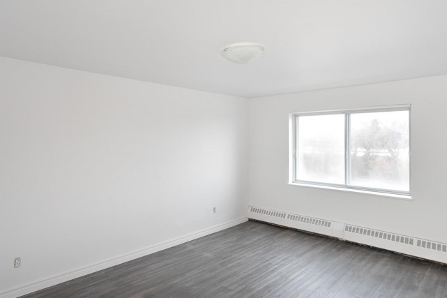 Notre-Dame-de-Grace Apartment 1 b. $1,275/month. Apartment for rent in Notre-Dame-de-Grace