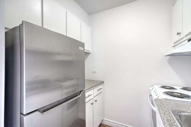 Downtown - Montreal Apartment Studio $1,290/month. Apartment for rent in Downtown - Montreal