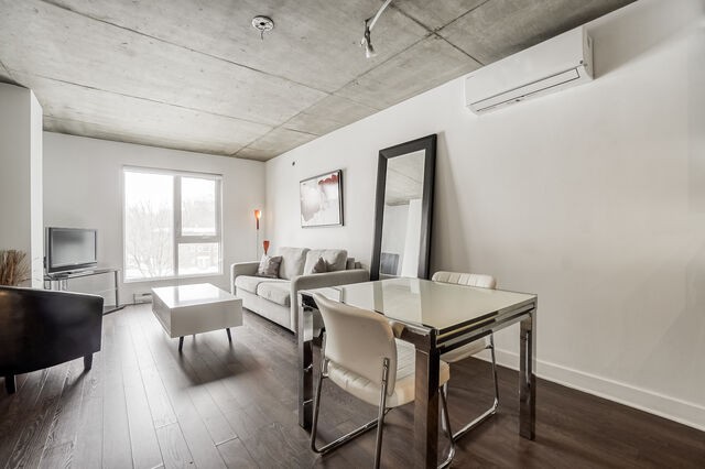  2 1/2 Quartier latin et centre-sud 72 $/jour. Appartement à louer Quartier latin et centre-sud