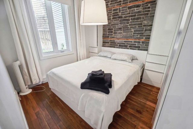  2 1/2 Quartier latin et centre-sud 75 $/jour. Appartement à louer Quartier latin et centre-sud