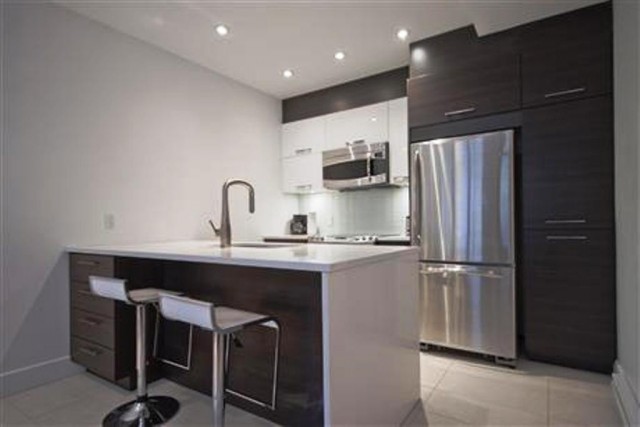  1 1/2 Plateau Mont-Royal 82 $/jour. Appartement à louer Plateau Mont-Royal