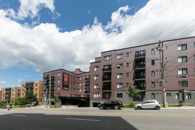 Cote-des-Neiges Apartment 3 b. $2,950/month. Apartment for rent in Cote-des-Neiges