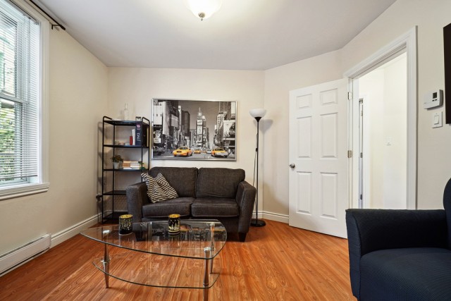  5 1/2 Plateau Mont-Royal 77 $/jour. Appartement à louer Plateau Mont-Royal