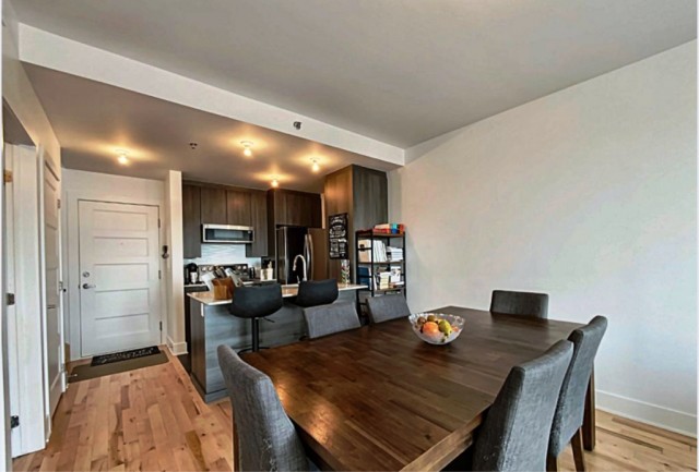 Hochelaga-Maisonneuve  2 b. $90/day. Apartment for rent in Hochelaga-Maisonneuve