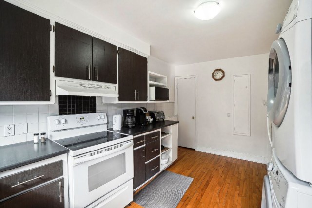  4 1/2 Côte-des-Neiges 110 $/jour. Appartement à louer Côte-des-Neiges