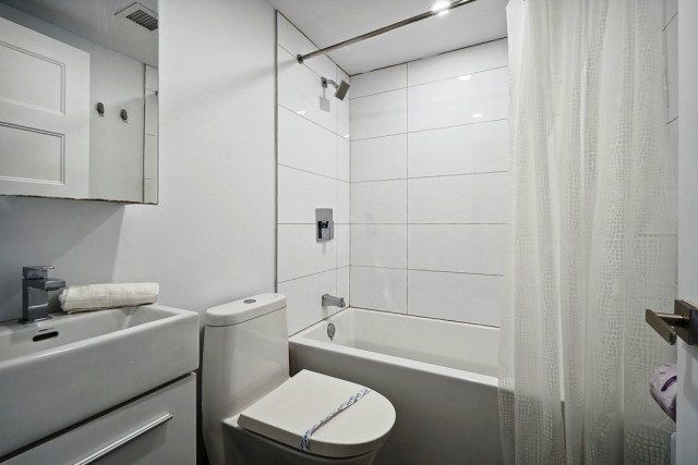  2 1/2 Quartier latin et centre-sud 50 $/jour. Appartement à louer Quartier latin et centre-sud