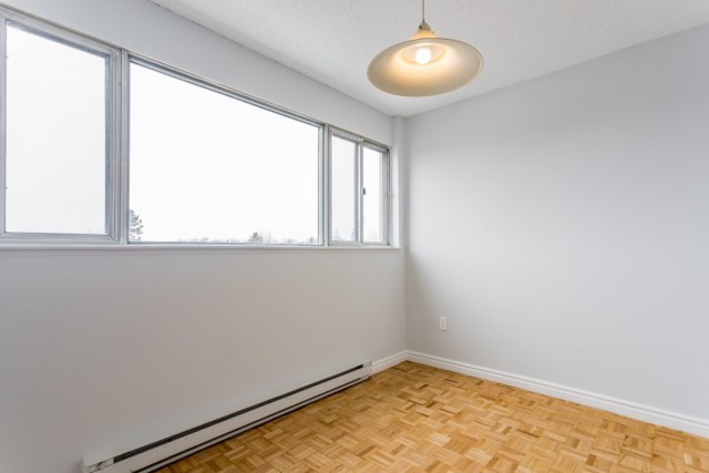 Appartement 4 1/2 Brampton 2 495 $/mois. Appartement à louer Brampton