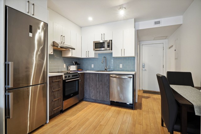 Hochelaga-Maisonneuve  1 b. $50/day. Apartment for rent in Hochelaga-Maisonneuve