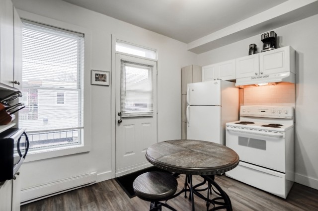  2 1/2 Plateau Mont-Royal 52 $/jour. Appartement à louer Plateau Mont-Royal