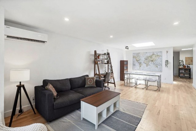  4 1/2 Plateau Mont-Royal 86 $/jour. Appartement à louer Plateau Mont-Royal