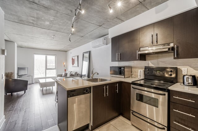  2 1/2 Quartier latin et centre-sud 72 $/jour. Appartement à louer Quartier latin et centre-sud