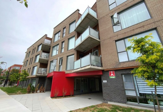 Hochelaga-Maisonneuve  2 b. $90/day. Apartment for rent in Hochelaga-Maisonneuve