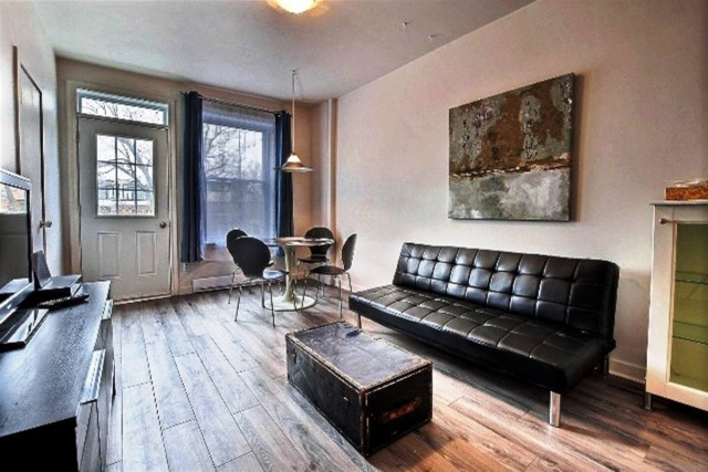 Rosemont,  Petite-Patrie  1 b. $53/day. Apartment for rent in Rosemont,  Petite-Patrie