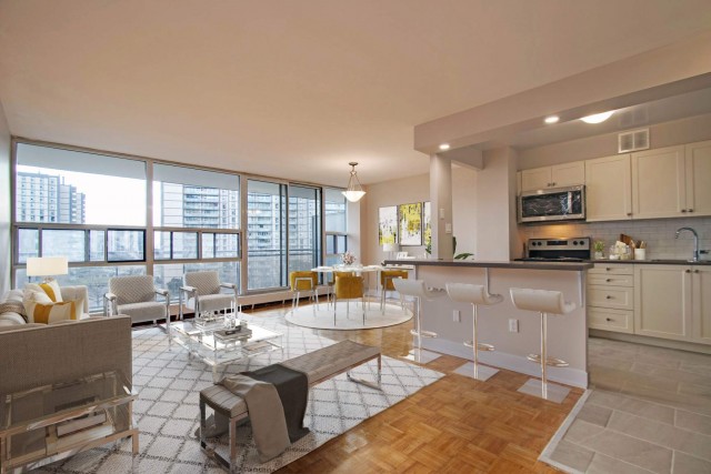 Appartement 4 1/2 Grand Toronto 2 415 $/mois. Appartement à louer Grand Toronto