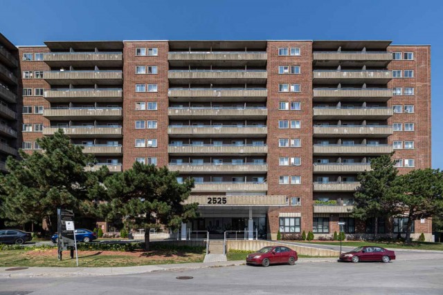 Notre-Dame-de-Grace Apartment 3 b. $2,365/month. Apartment for rent in Notre-Dame-de-Grace