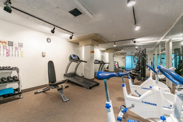 Notre-Dame-de-Grace Apartment 3 b. $2,365/month. Apartment for rent in Notre-Dame-de-Grace