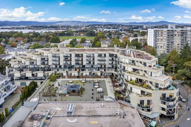 Victoria Apartment 1 b. $2,005/month. Apartment for rent in Victoria