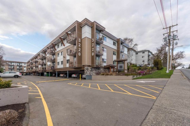 Victoria Apartment 1 b. $2,095/month. Apartment for rent in Victoria