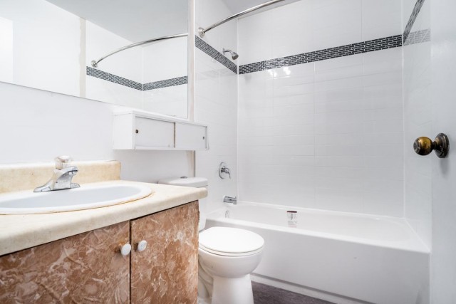 London Apartment 1 b. $1,580/month. Apartment for rent in London