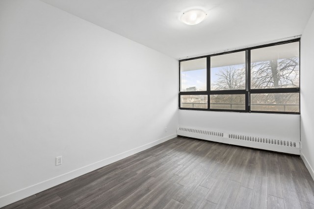 Mississauga Apartment 1 b. $1,925/month. Apartment for rent in Mississauga