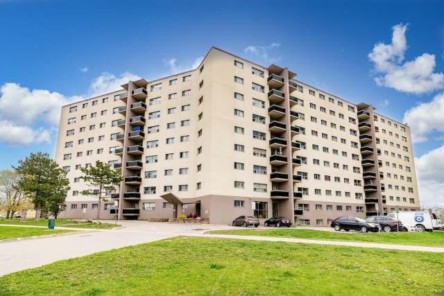 Appartement 2 1/2 Oshawa 1 800 $/mois. Appartement à louer Oshawa