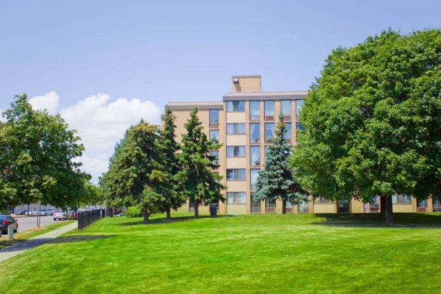 Appartement 5 1/2 Oshawa 2 565 $/mois. Appartement à louer Oshawa