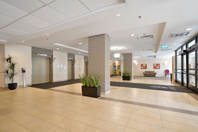 Cote-Saint-Luc Apartment Studio $1,285/month. Apartment for rent in Cote-Saint-Luc