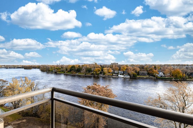 Laval-des-Rapides Apartment Studio $1,095/month. Apartment for rent in Laval-des-Rapides