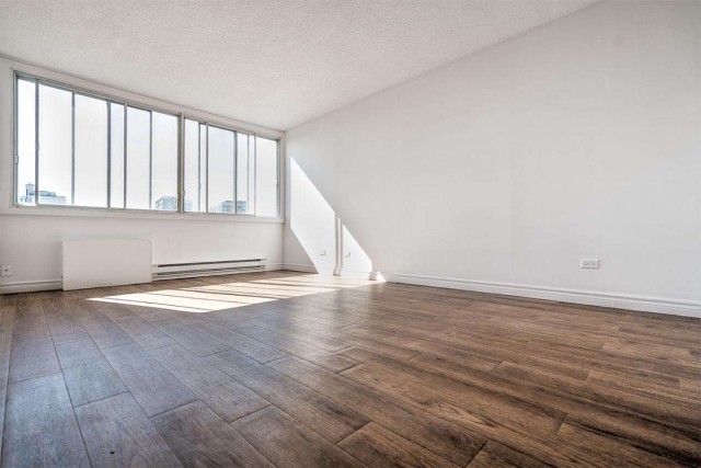 Downtown - Montreal Apartment 1 b. $1,300/month. Apartment for rent in Downtown - Montreal