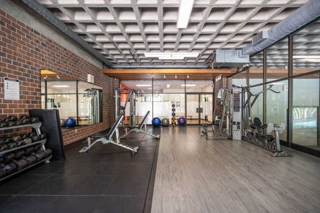 Hochelaga-Maisonneuve Apartment 1 b. $1,400/month. Apartment for rent in Hochelaga-Maisonneuve