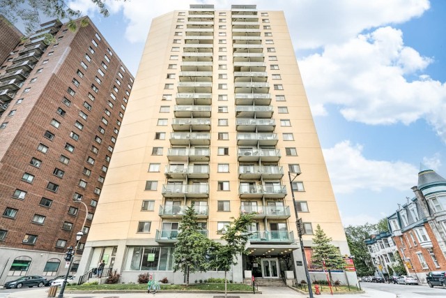 Plateau Mont-Royal Apartment Studio $1,225/month. Apartment for rent in Plateau Mont-Royal