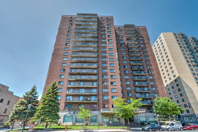 Plateau Mont-Royal Apartment Studio $1,205/month. Apartment for rent in Plateau Mont-Royal