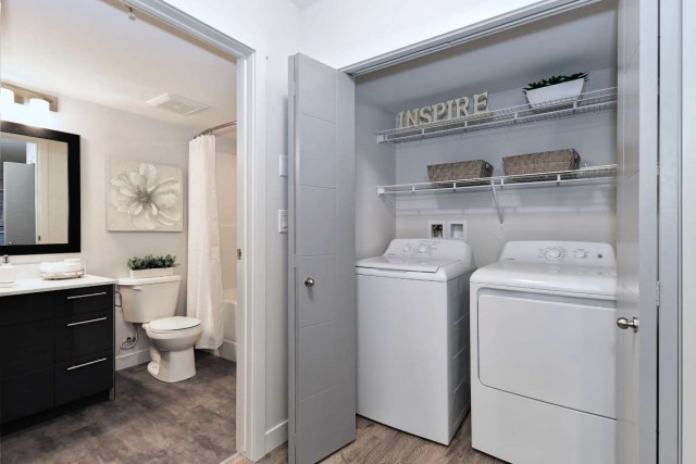 Kelowna Apartment 1 b. $1,595/month. Apartment for rent in Kelowna