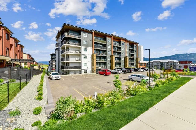 Kelowna Apartment 1 b. $1,595/month. Apartment for rent in Kelowna