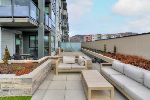 Kelowna Apartment 2 b. $2,405/month. Apartment for rent in Kelowna