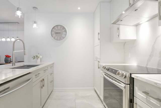 St-Hyacinthe Apartment 2 b. $1,535/month. Apartment for rent in St-Hyacinthe