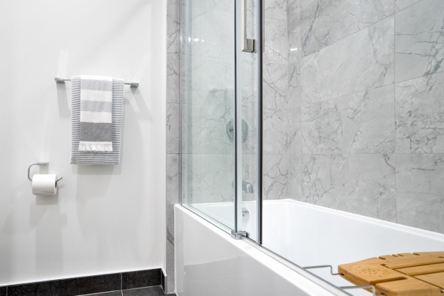 Ste-Rose Apartment Studio $1,285/month. Apartment for rent in Ste-Rose
