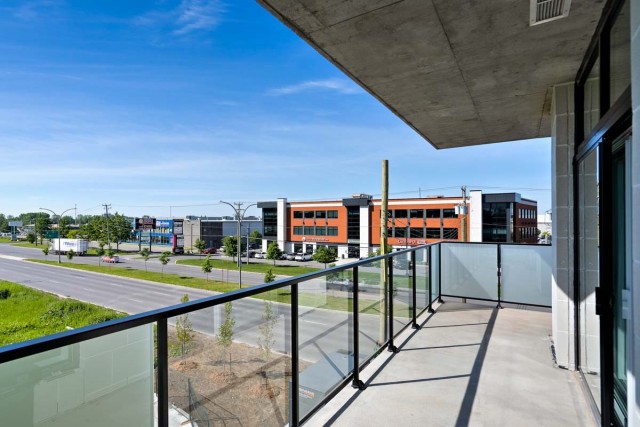 Ste-Rose Apartment Studio $1,285/month. Apartment for rent in Ste-Rose