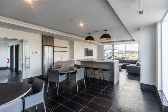 Ste-Rose Apartment Studio $1,285/month. Apartment for rent in Ste-Rose