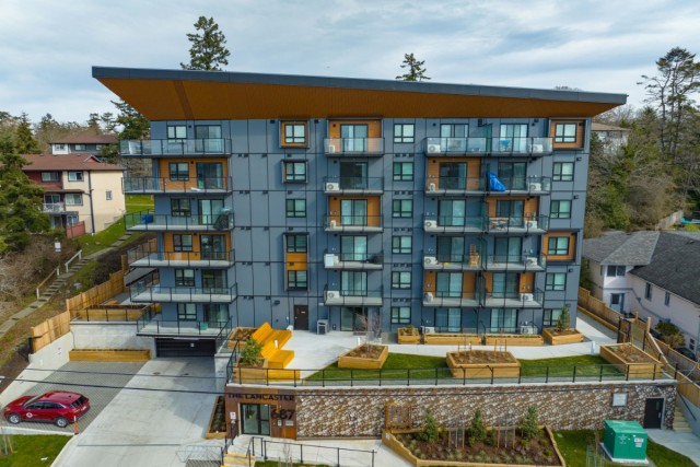 Victoria Apartment 1 b. $2,120/month. Apartment for rent in Victoria
