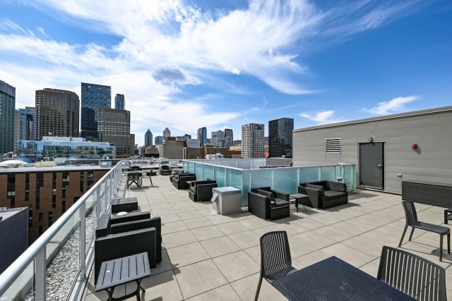 Quartier latin and south-central Apartment Studio $1,450/month. Apartment for rent in Quartier latin and south-central