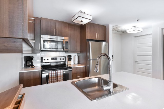 Quartier latin and south-central Apartment 1 b. $1,775/month. Apartment for rent in Quartier latin and south-central