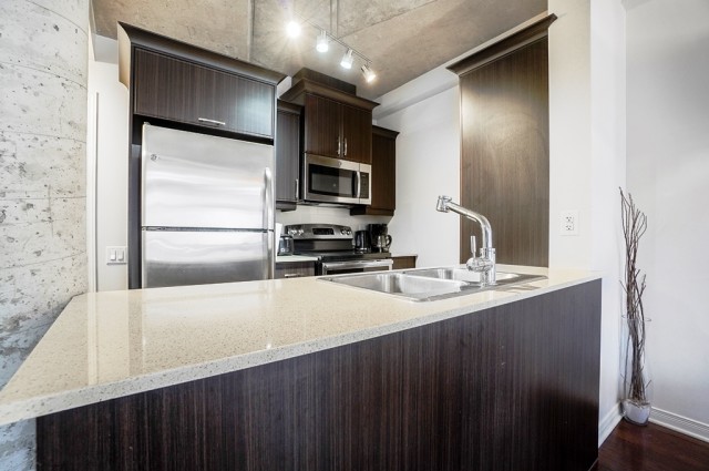 Notre-Dame-de-Grace  2 b. $73/day. Apartment for rent in Notre-Dame-de-Grace