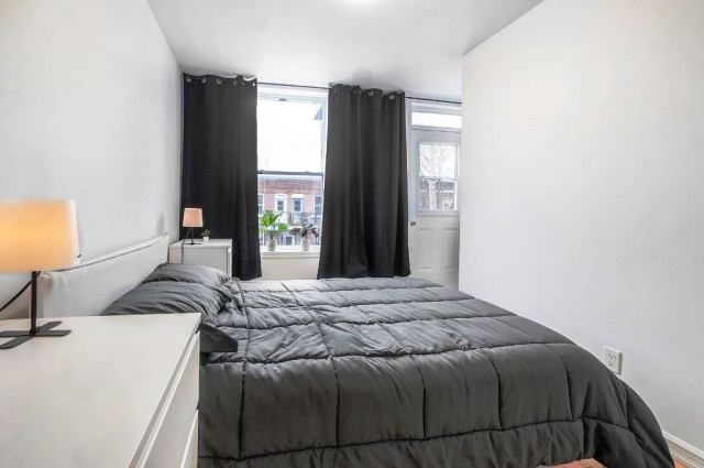 Hochelaga-Maisonneuve  1 b. $53/day. Apartment for rent in Hochelaga-Maisonneuve