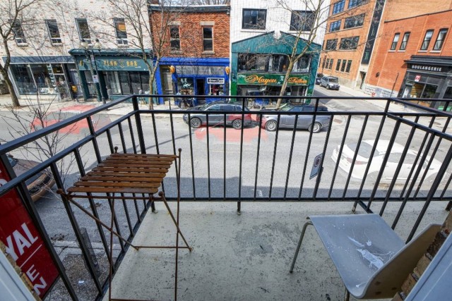 Plateau Mont-Royal  2 b. $82/day. Apartment for rent in Plateau Mont-Royal
